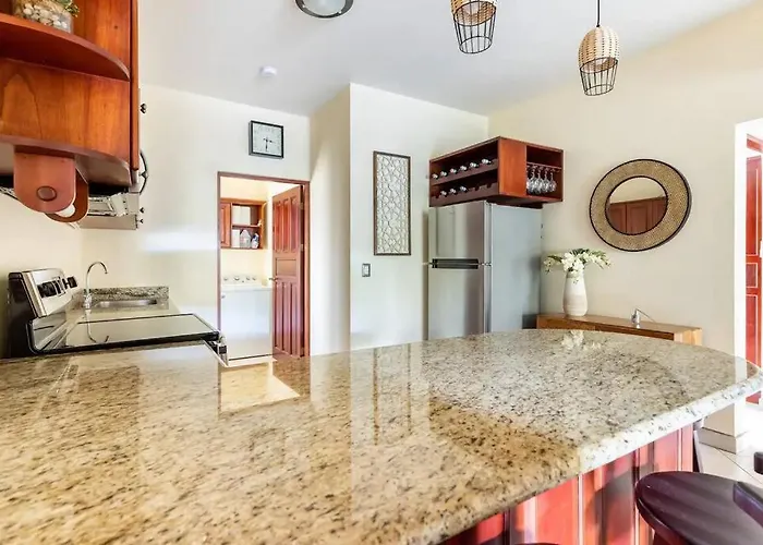 The Oaks Pool Front Fast Wifi Apartment Tamarindo