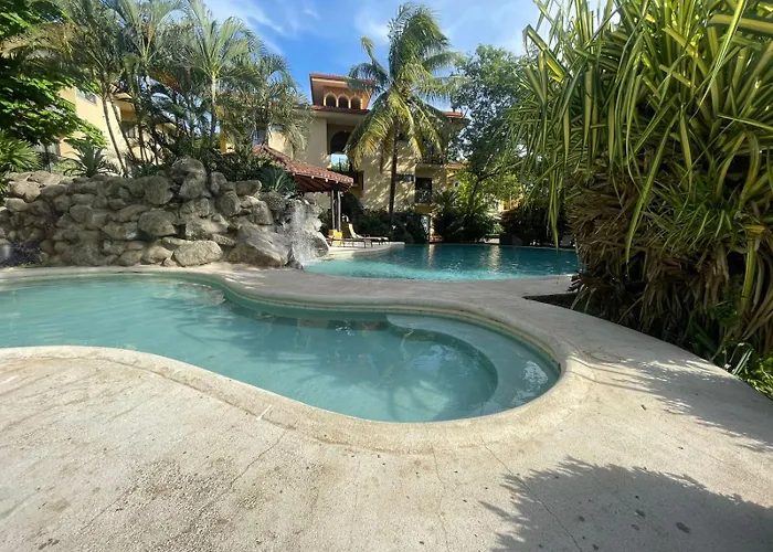 The Oaks Pool Front Fast Wifi Tamarindo
