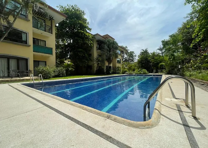 The Oaks Pool Front Fast Wifi *