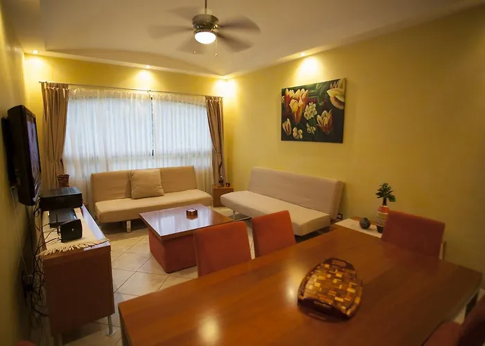 The Oaks Pool Front Fast Wifi Apartment Tamarindo