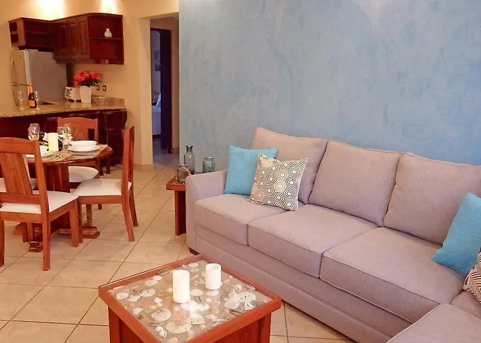 The Oaks Pool Front Fast Wifi Apartment